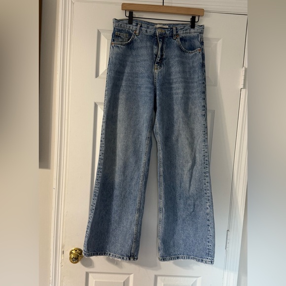Topshop Wide Leg Jeans - Light Wash Raw Hem Size 30 - Picture 4 of 8